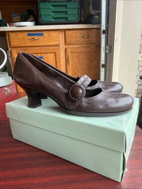 Gianni Bini Kelly Brown Leather Braided-Button Mary Jane Heels